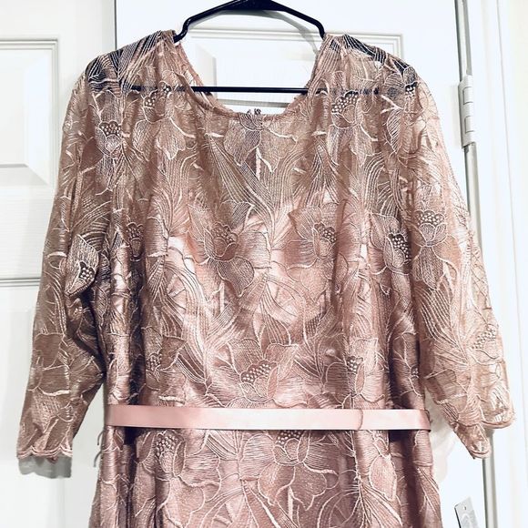 Dress Alex Evenings Lace flowers Dusty Rose Tea Length sz20 3/4 sleeves - Picture 6 of 12